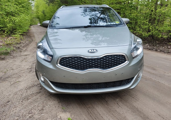 Kia Carens cena 46800 przebieg: 159155, rok produkcji 2016 z Ujazd małe 407